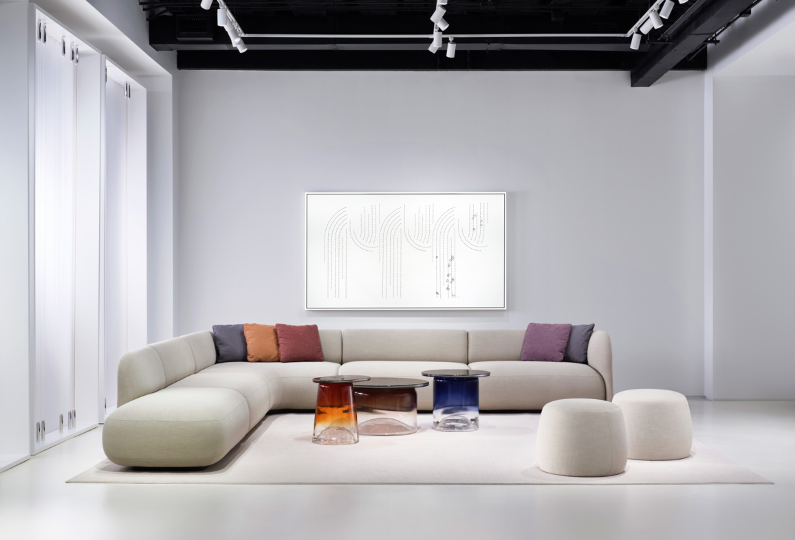 Thread, Unwind No. 01, Bernhardt Design showroom, Chicago. Photo Christopher Barrett.